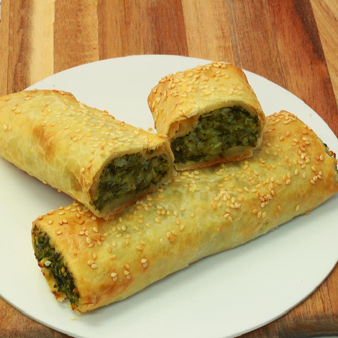 English Spinach Roll - Box 33 Unbaked Frozen